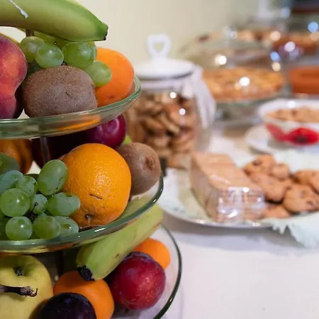 Alojamento de Acomodação e Pequeno-almoço Casa Lidia